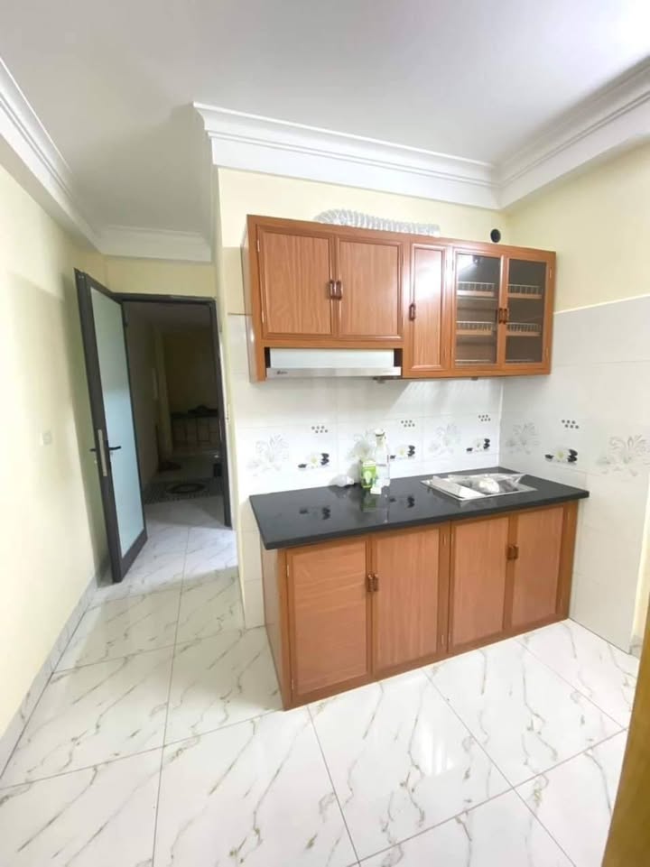 Căn hộ cho thuê ngõ 82 Đền Lừ, Hoàng Mai 45m² - Nội thất đầy đủ, giá chỉ 4.5 triệu!