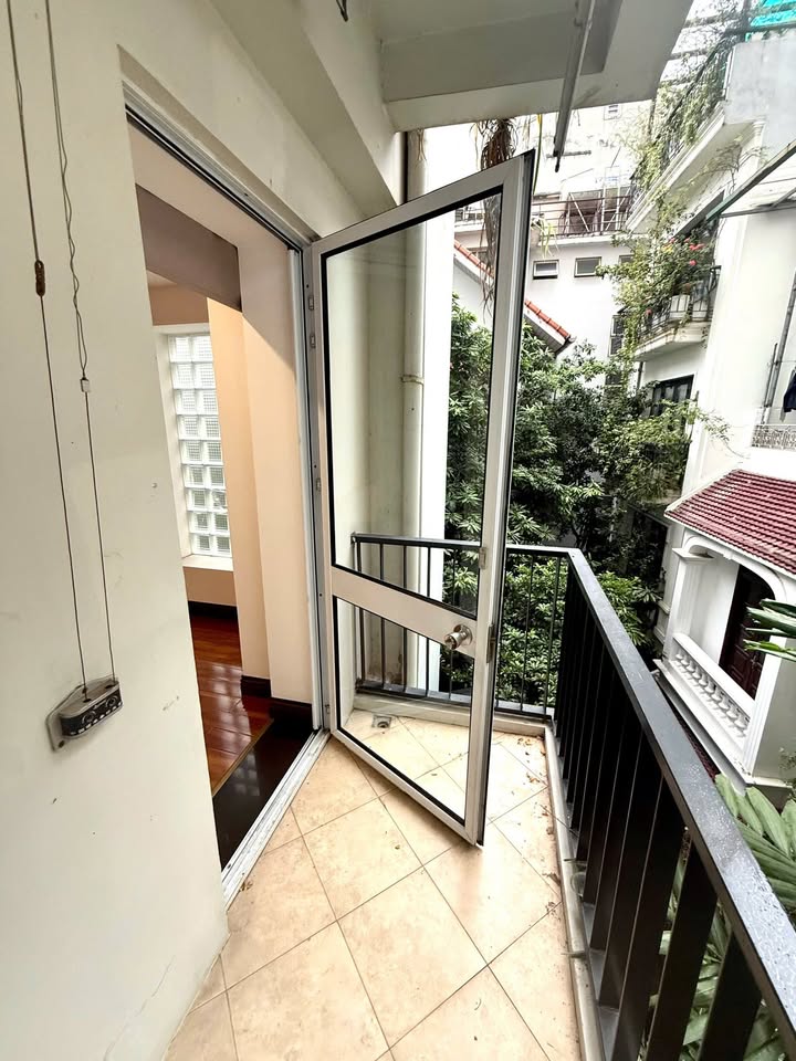 Căn hộ Garden Suites Hoàn Kiếm 181m² giá 32,4 tỷ - Không gian sống đẳng cấp giữa lòng Hà Nội!