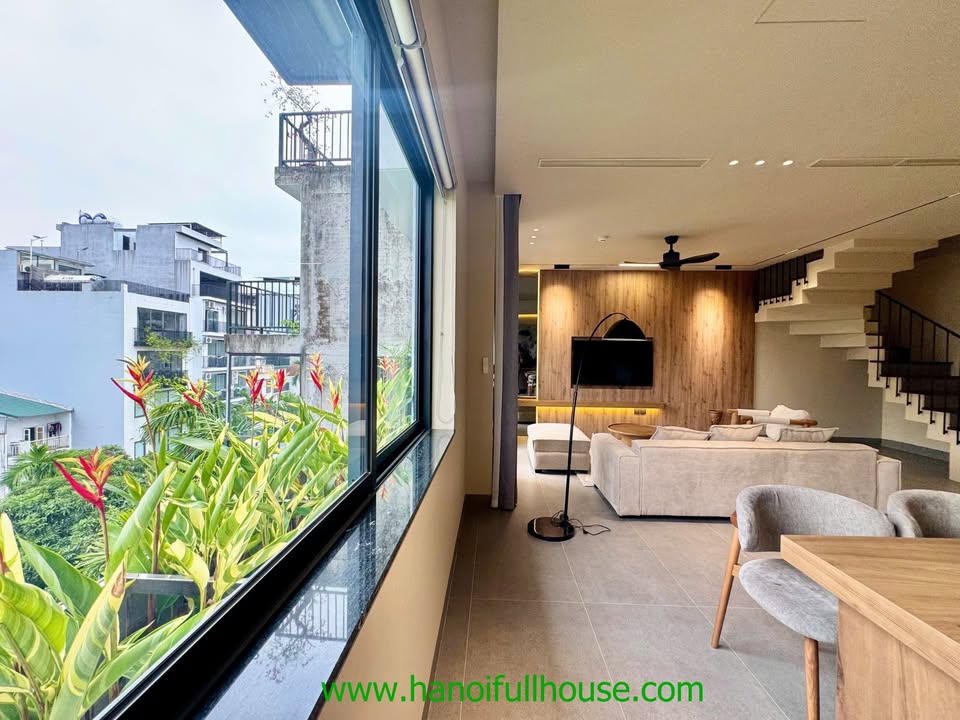 Căn hộ Duplex 170m² tại Tây Hồ giá 72 triệu - Không gian sống hiện đại