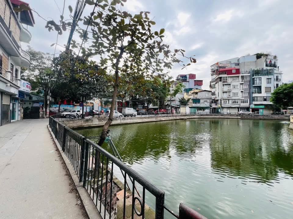 Nhà mặt phố Nguyễn Trãi 156m² giá thỏa thuận - Lô góc kinh doanh sầm uất!