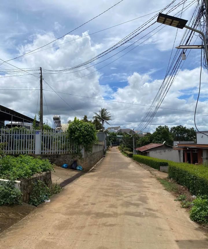 Đất nền 269m² mặt tiền Lê Hồng Phong, Đức Trọng giá chỉ 2.6 tỷ - Cơ hội đầu tư tuyệt vời!