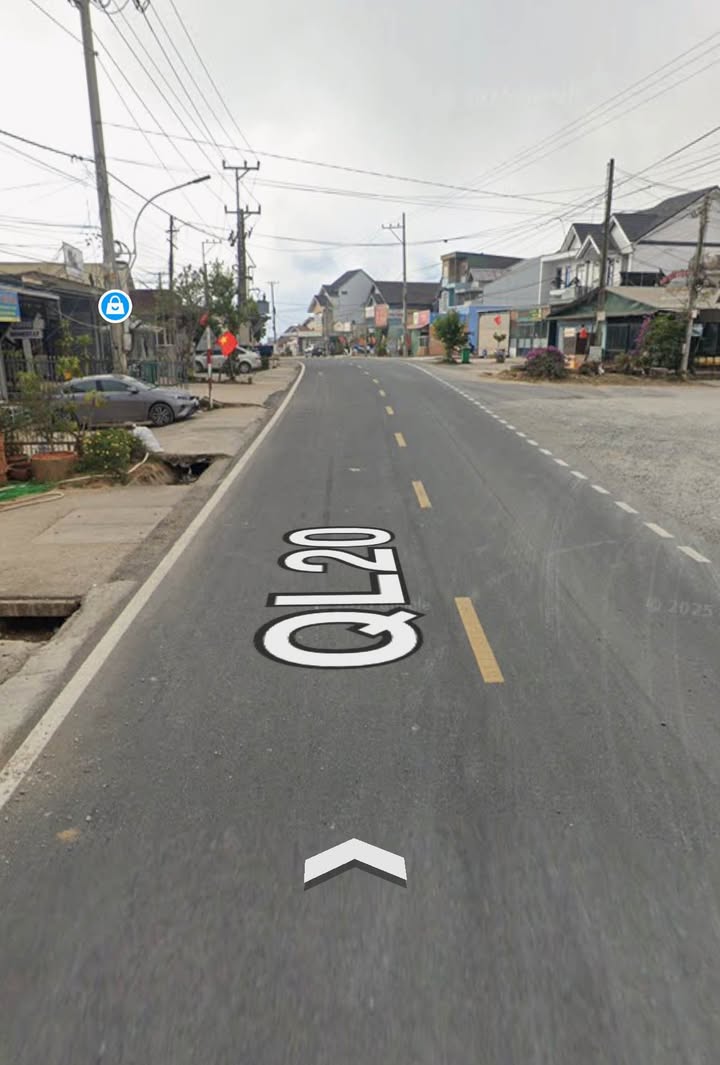 Đất mặt tiền Quốc lộ 20, Đà Lạt 1000m² giá 8.5 tỷ - Thích hợp nghỉ dưỡng