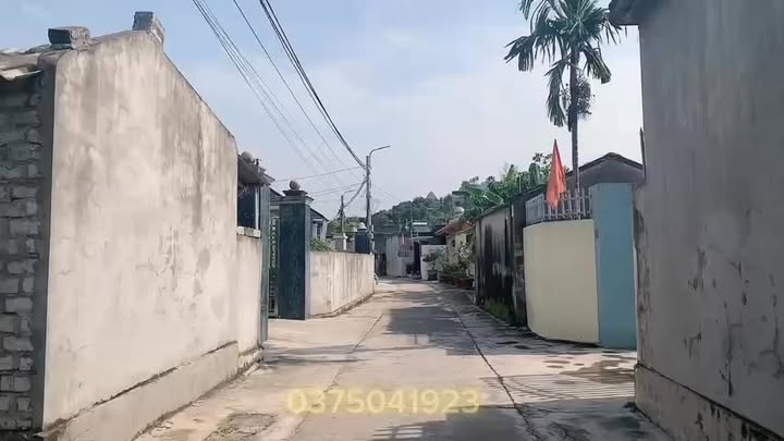 Đất Duy Tân - Kinh Môn 100m² giá chỉ 300 triệu - Cơ hội đầu tư tuyệt vời!