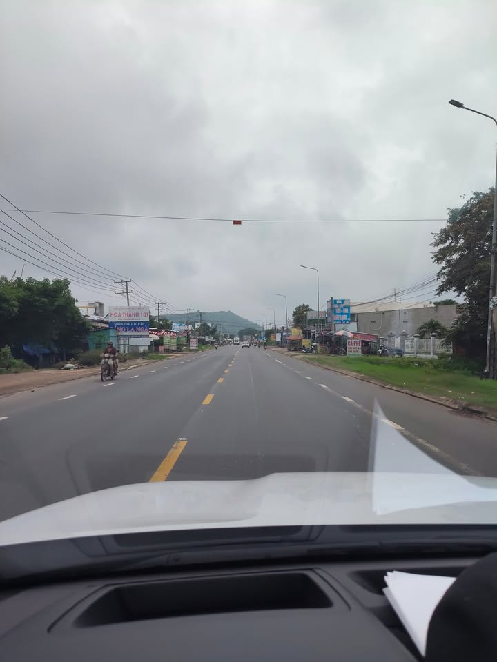 Đất mặt tiền QL20 La Ngà 500m² - Kinh doanh sầm uất, giá đầu tư!