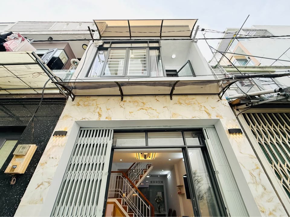Nhà phố Cống Lỡ, Phường 15, Tân Bình 32.16m² giá 4 tỷ - Sổ hồng riêng, đầy đủ nội thất!