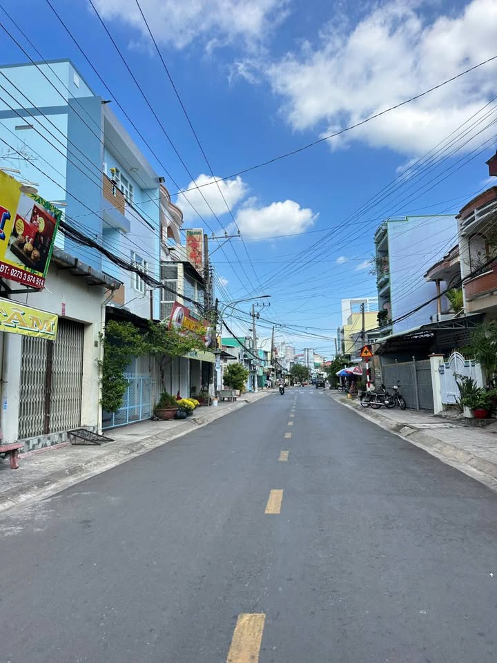 Nhà mặt tiền đường Hoàng Hòa Thám, Mỹ Tho 38m² giá 1.85 tỷ - Pháp lý rõ ràng!