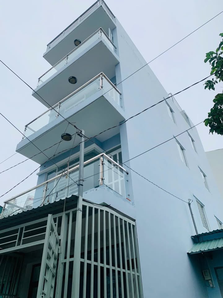 Nhà phố Tân Thới Nhất, Quận 12, 60m² giá 7 tỷ - Sân thượng thoáng mát!