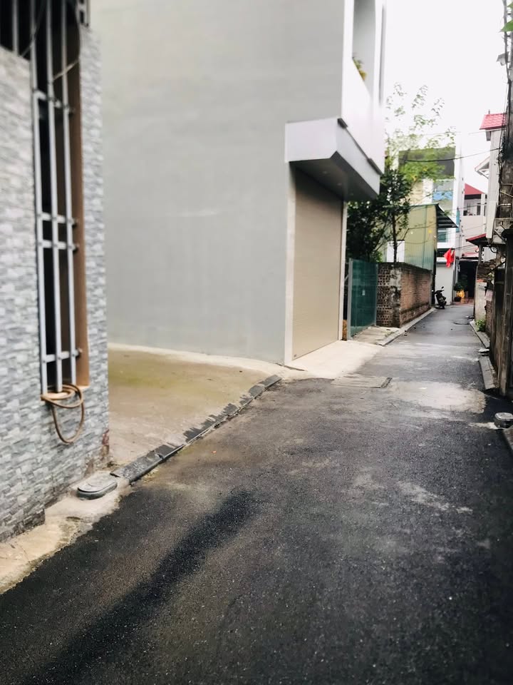 Đất nền Uy Nỗ Đông Anh 70m² - Sổ đỏ chính chủ, vị trí đắc địa!