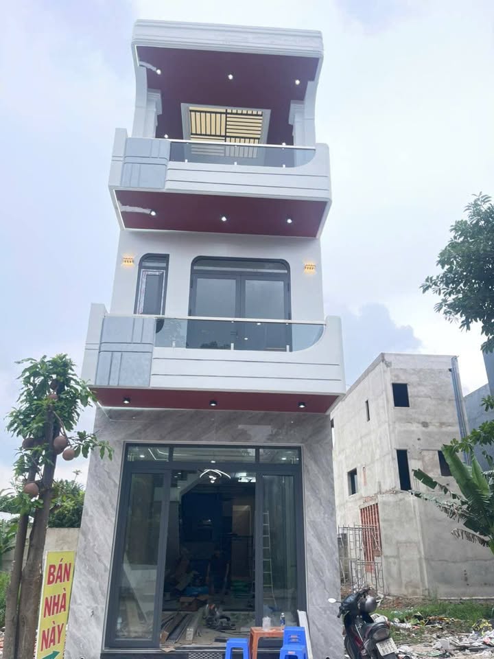 Nhà phố Bình Chuẩn, Thuận An 76m² giá 4.3 tỷ - Sẵn sàng bàn giao!