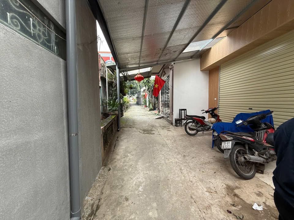 Đất nền Hương Trầm, Dữu Lâu 69m² giá 2 tỷ - Vị trí đắc địa gần chợ!