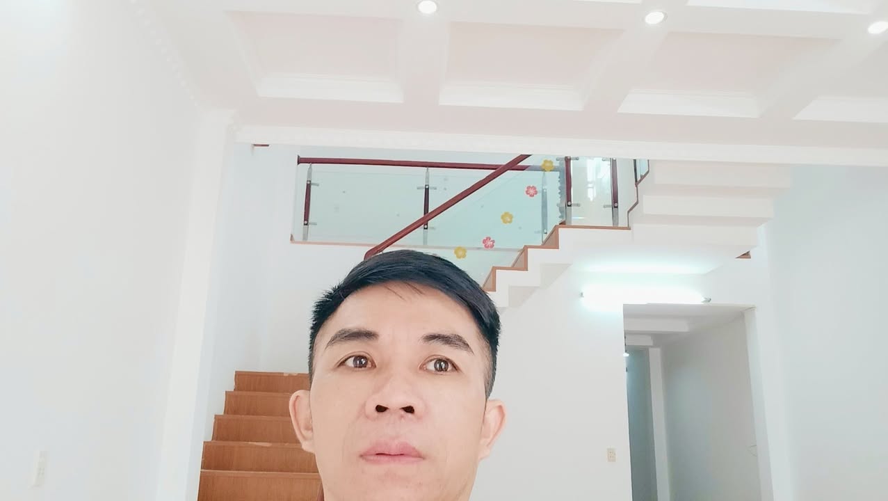 Nhà mặt tiền đường Văn Thánh, Liên Chiểu, Đà Nẵng 105m² giá 4.xx tỷ - Thiết kế hiện đại, sẵn sàng vào ở!