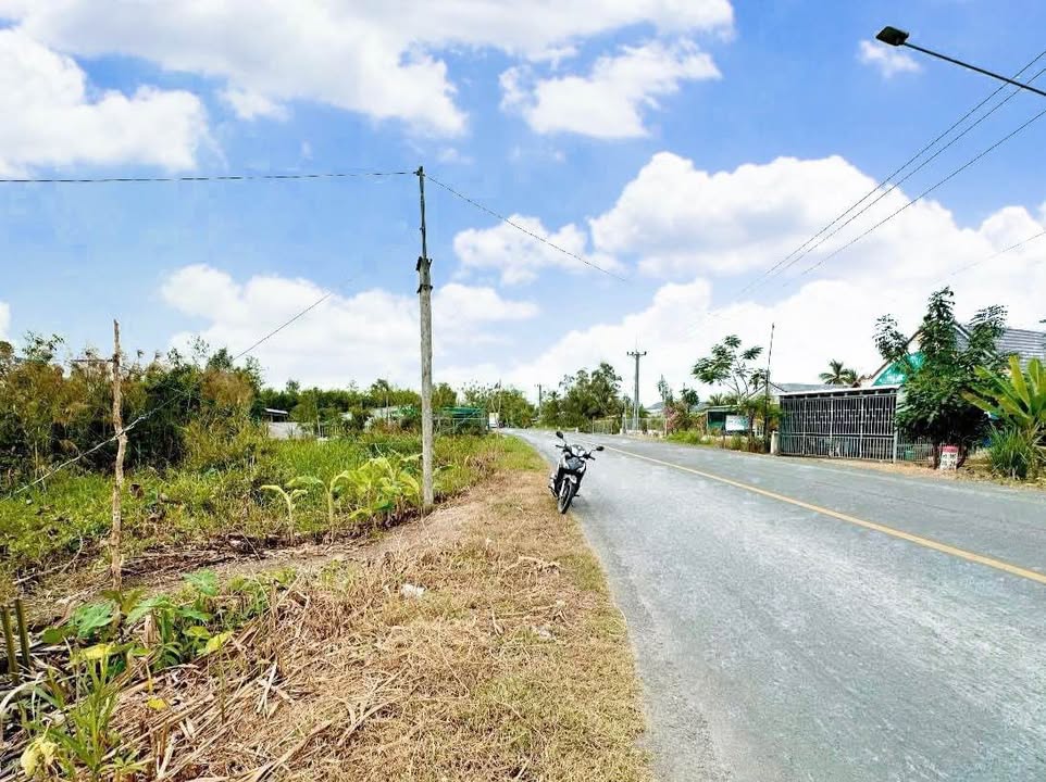 Đất thổ cư Hưng Phú, Mỹ Tú 630m² giá 1.2 tỷ - Cơ hội đầu tư tuyệt vời!