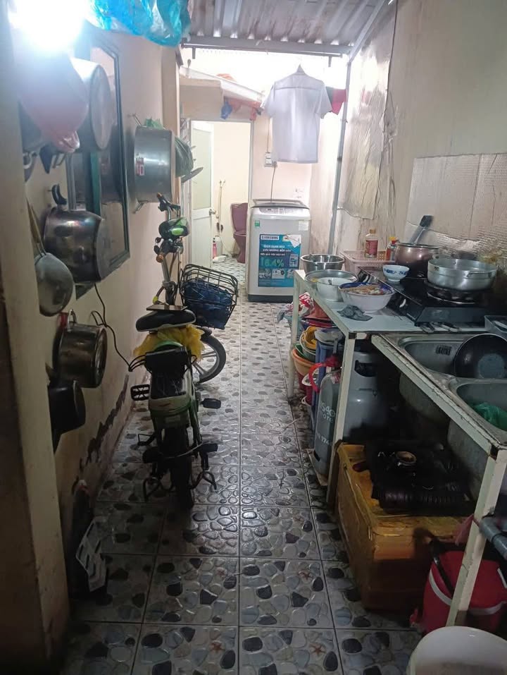 Nhà cho thuê đường Phú Định, quận 8, 72m² chỉ 4 triệu/tháng - Cơ hội không thể bỏ lỡ!