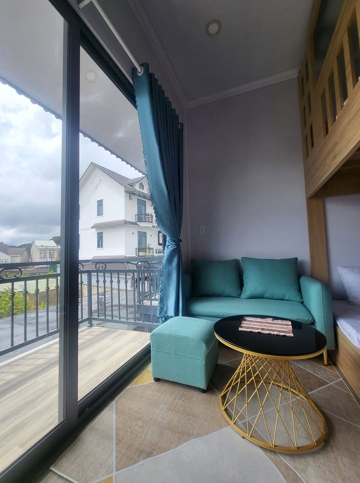 Căn hộ mini cho thuê tại Đà Lạt 5.5 triệu - Full nội thất, view 2 mặt tiền!