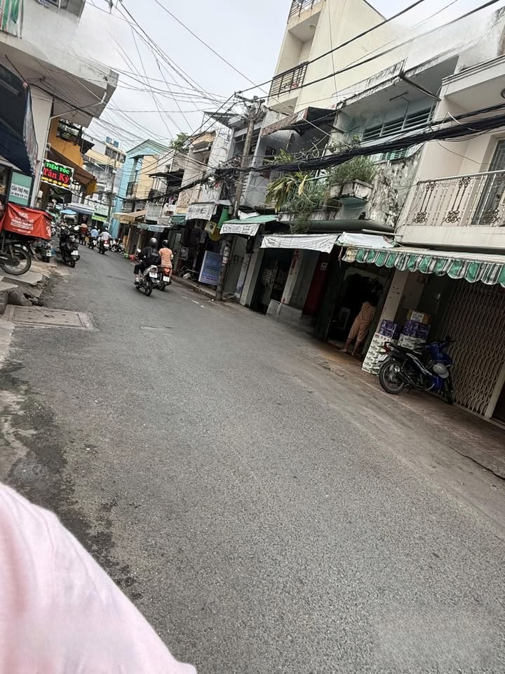 Nhà mặt tiền cho thuê tại Đội Cung, Quận 11 - 40m² giá 15 triệu/tháng