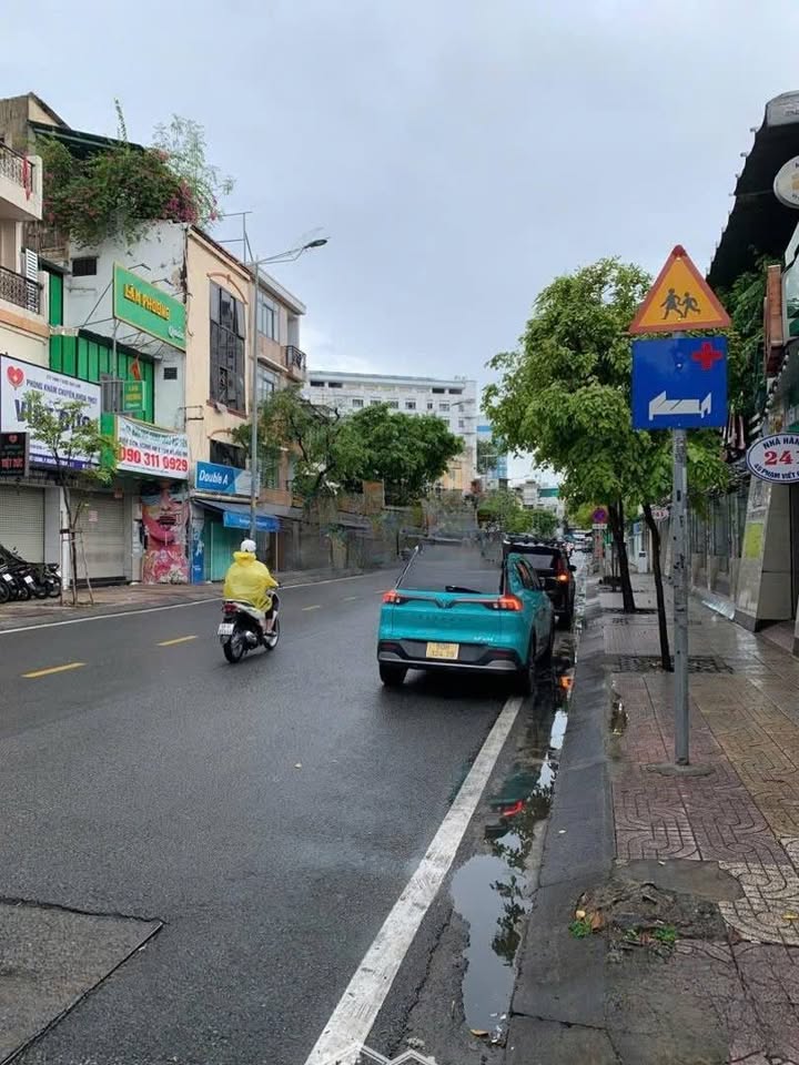 Nhà mặt tiền Tô Hiến Thành, Quận 10, 480m² giá 300 triệu - Đầu tư sinh lời lý tưởng!