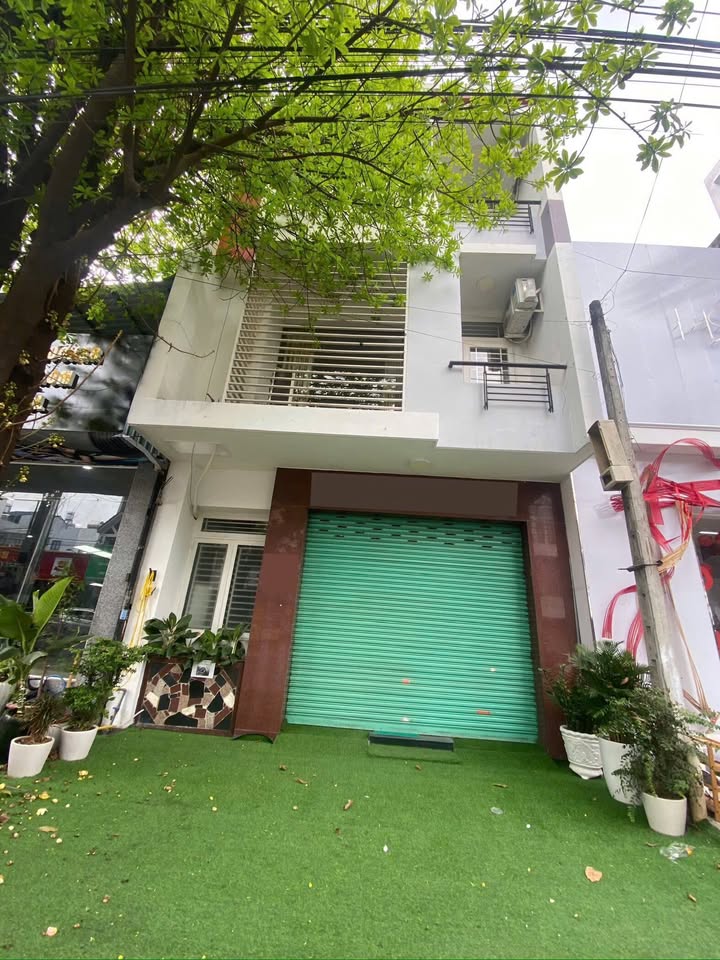 Nhà mặt tiền đường D1, Phú Hòa, Thủ Dầu Một - 120m², cho thuê 24 triệu/tháng