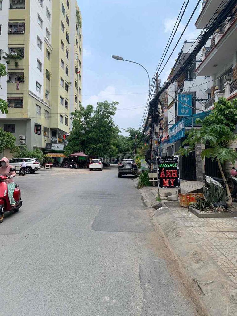 Nhà bán biệt thự nội bộ Tạ Quang Bửu, Quận 8, 120m² - Sổ hồng riêng, giá 23 tỷ!