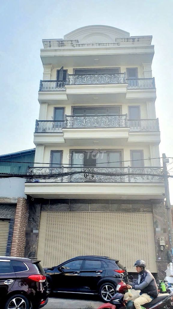 Nhà cho thuê HXH 106/5A Lạc Long Quân, Quận 11 - Full nội thất, Sẵn sàng vào ở!