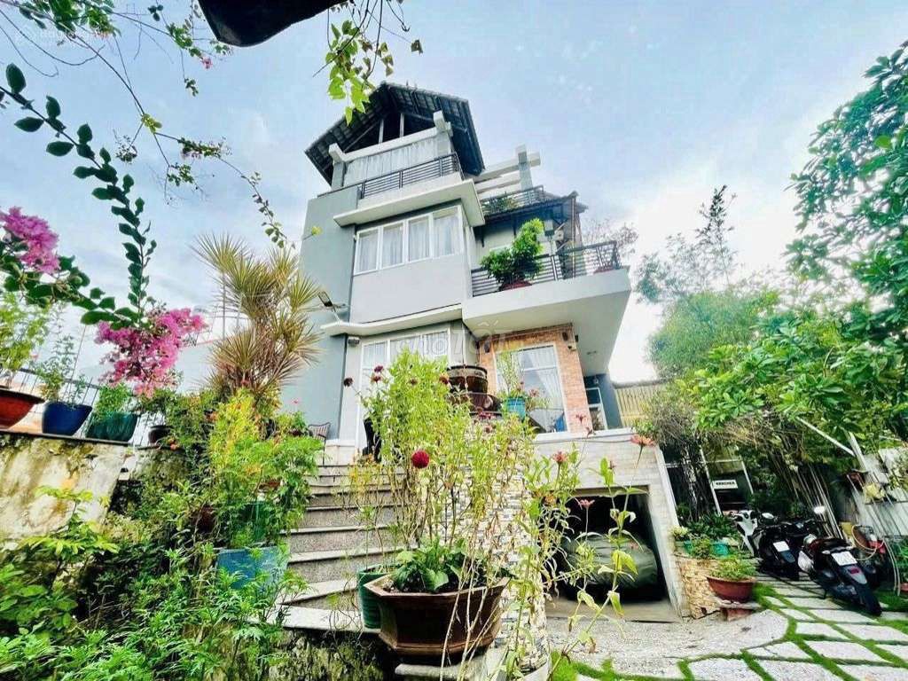 Biệt thự cho thuê khu ven sông Hiệp Bình Chánh 260m² giá 50 triệu - Pháp lý rõ ràng, đầy đủ tiện ích!