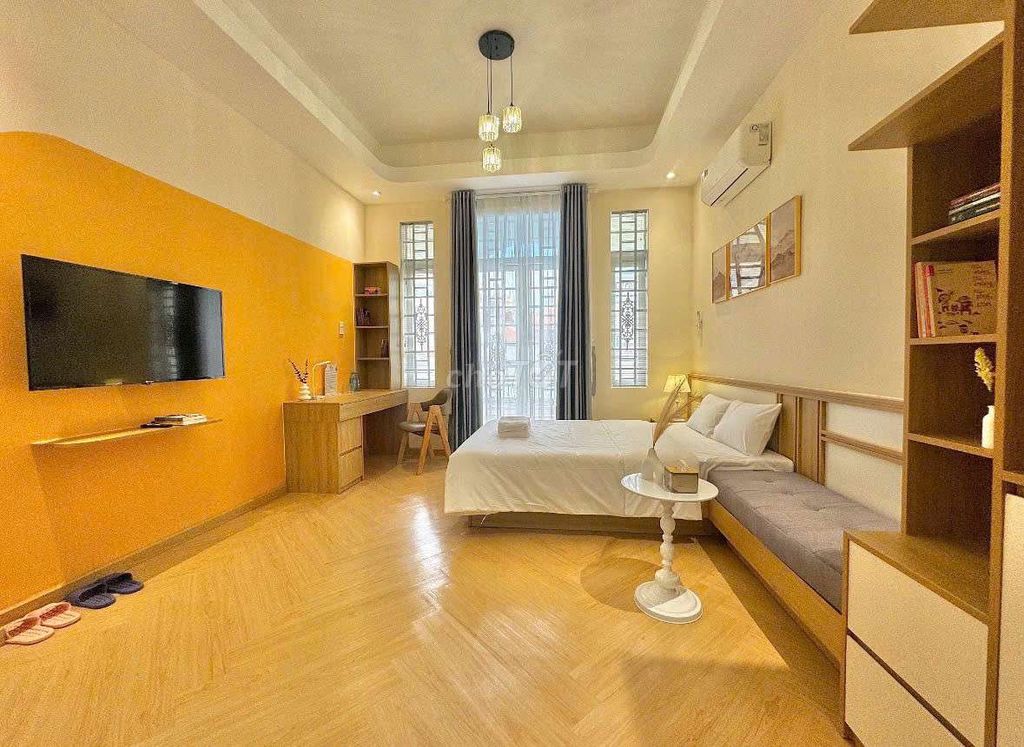 Căn hộ mới 1PN/Studio ngay bờ kè Trường Sa, khu ẩm thực Phan Xích Long - Siêu thoáng!