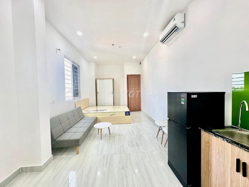 Căn hộ Studio full nội thất Quận 7 28m² giá 5.7 triệu - Dọn vào ngay!