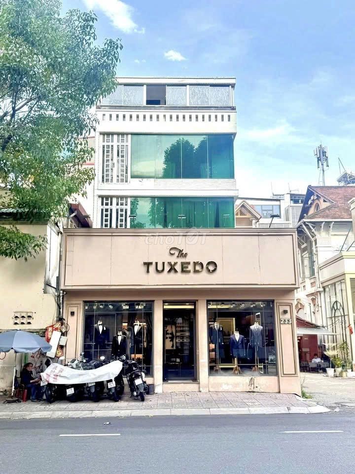 Mặt tiền cho thuê Lý Tự Trọng - Đồng Khởi Bến Nghé Quận 1, 100m² giá 90 triệu - Vị trí đắc địa cho thương hiệu!