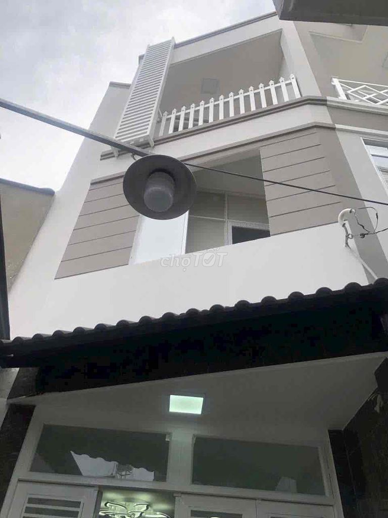 Nhà Liên Tỉnh 5, P6, Q8, 45m² giá 4.99 tỷ - Nhà mới đẹp, 2 mặt hẻm thông thoáng!