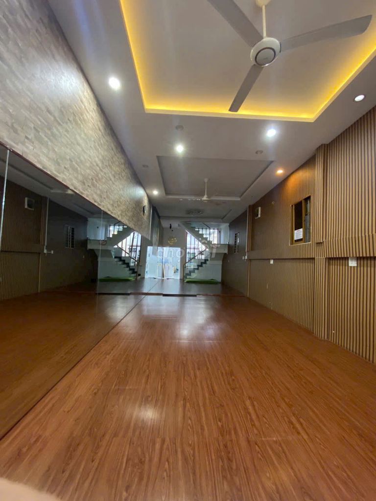 Nhà cho thuê Hậu Giang, Quận 6 - 125m² chỉ 20 triệu/tháng - Khu dân trí cao!