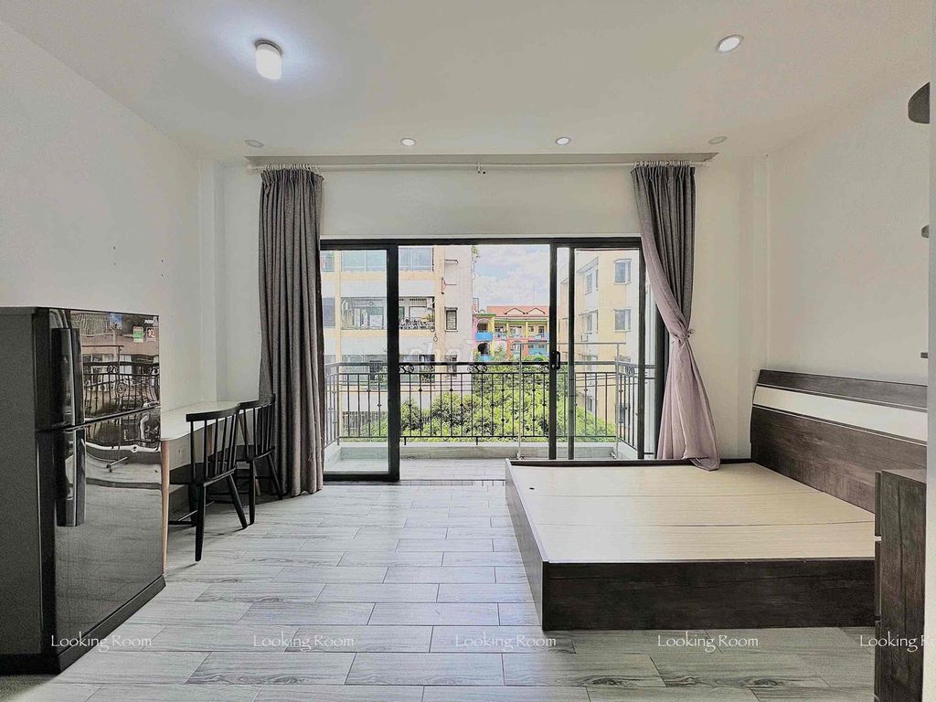 Căn hộ Studio lớn Đồng Đen - Bàu Cát 40m² giá 5.8 triệu - Không gian sống lý tưởng!