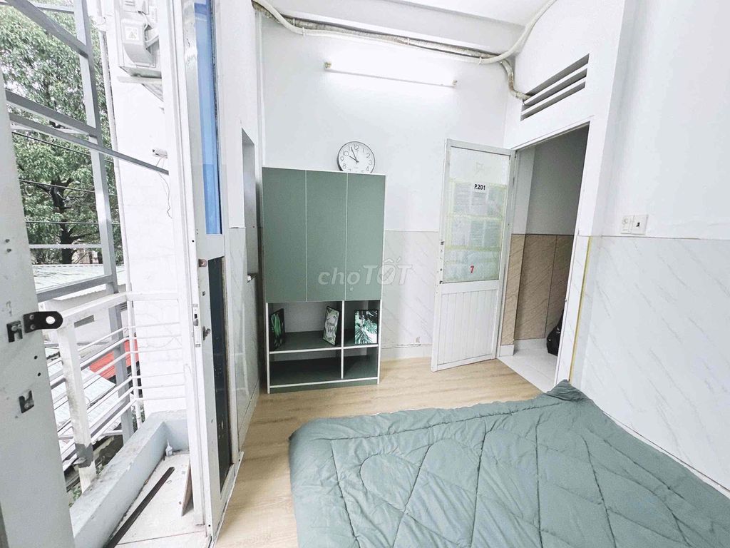 Phòng cho thuê tại Hương Lộ 2, Bình Tân 20m² giá 2.5 triệu - Nội thất đầy đủ, an ninh tốt!