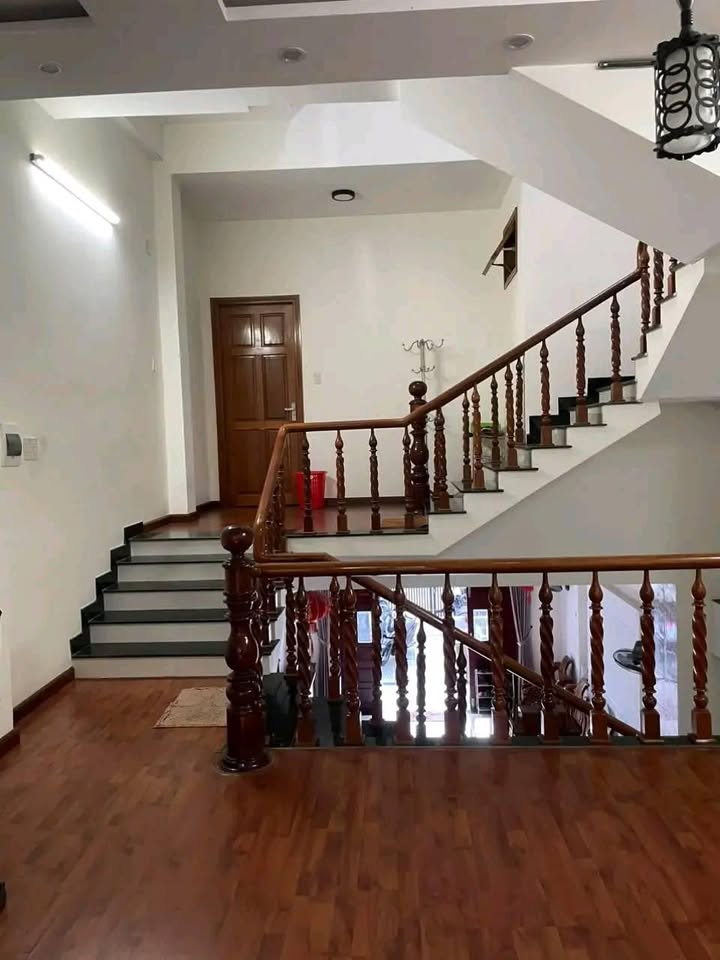 Nhà 1 trệt 1 lầu tại phường Hải Châu, Đà Nẵng 70m² giá 4 tỷ - Cơ hội đầu tư tuyệt vời!