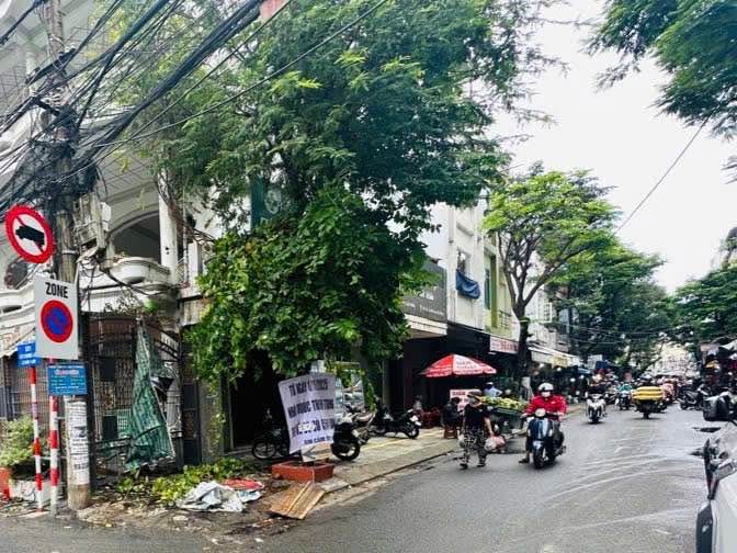 Nhà 2 tầng mặt tiền kinh doanh Cù Chính Lan, Thanh Khê, Đà Nẵng - Giá 6 tỷ, thương lượng!