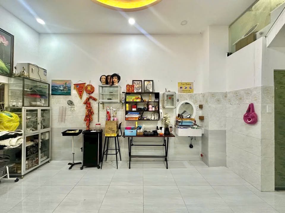 Nhà bán giá rẻ đường Nguyễn Quý Anh, Tân Phú 84m² - Đầu tư sinh lời ngay!