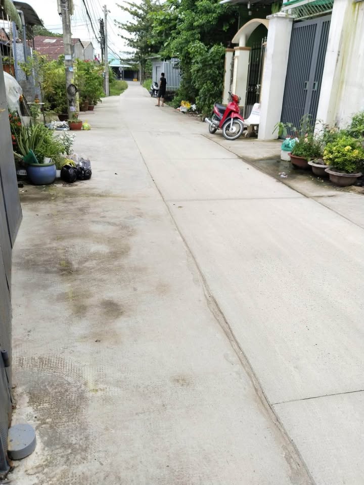 Nhà trệt hẻm 157 Nam Kỳ Khởi Nghĩa, Sóc Trăng - 85.5m², giá 800 triệu - Đầy đủ tiện ích xung quanh!