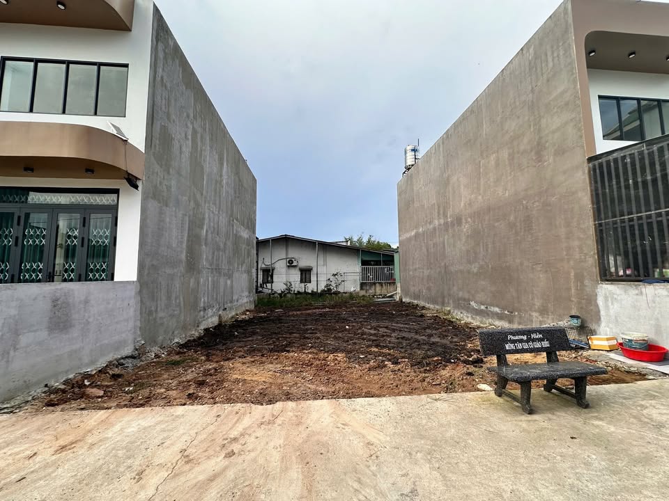 Đất nền Phú An, Bến Cát 75m² giá 1.1 tỷ - Vị trí đẹp, sổ hồng chính chủ!