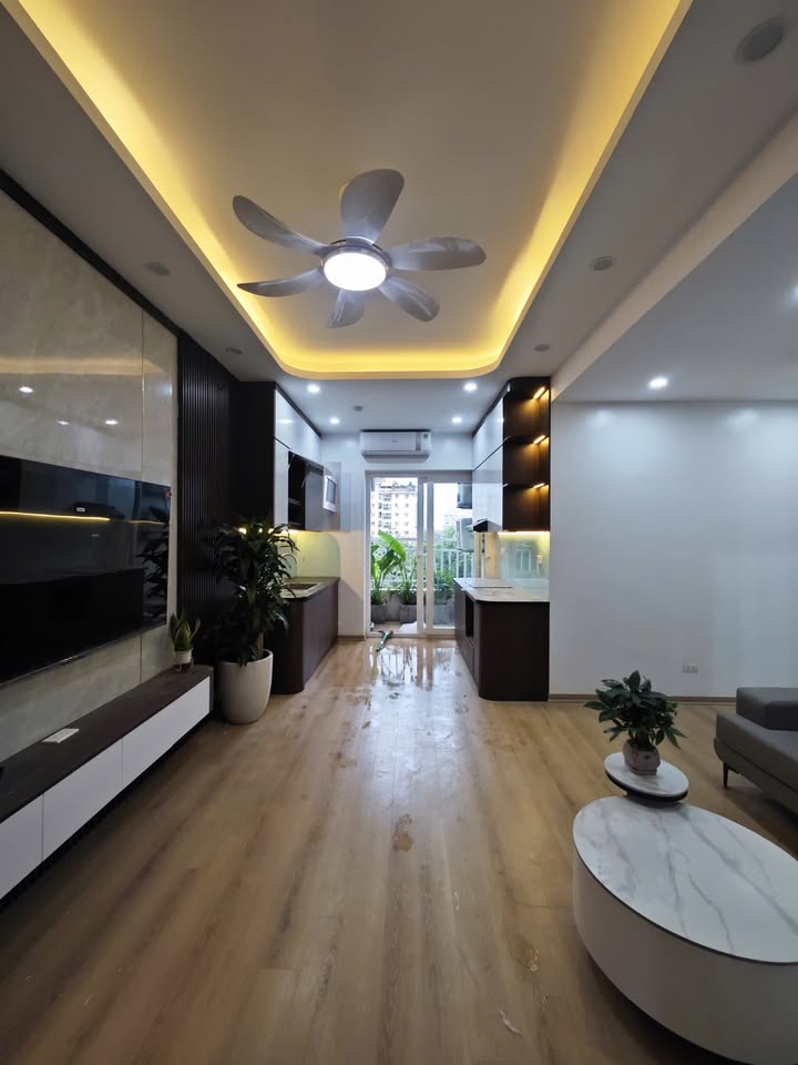 Căn hộ chung cư lô góc Trung Văn 76m² giá 6 tỷ - Thiết kế hiện đại, nội thất cao cấp!