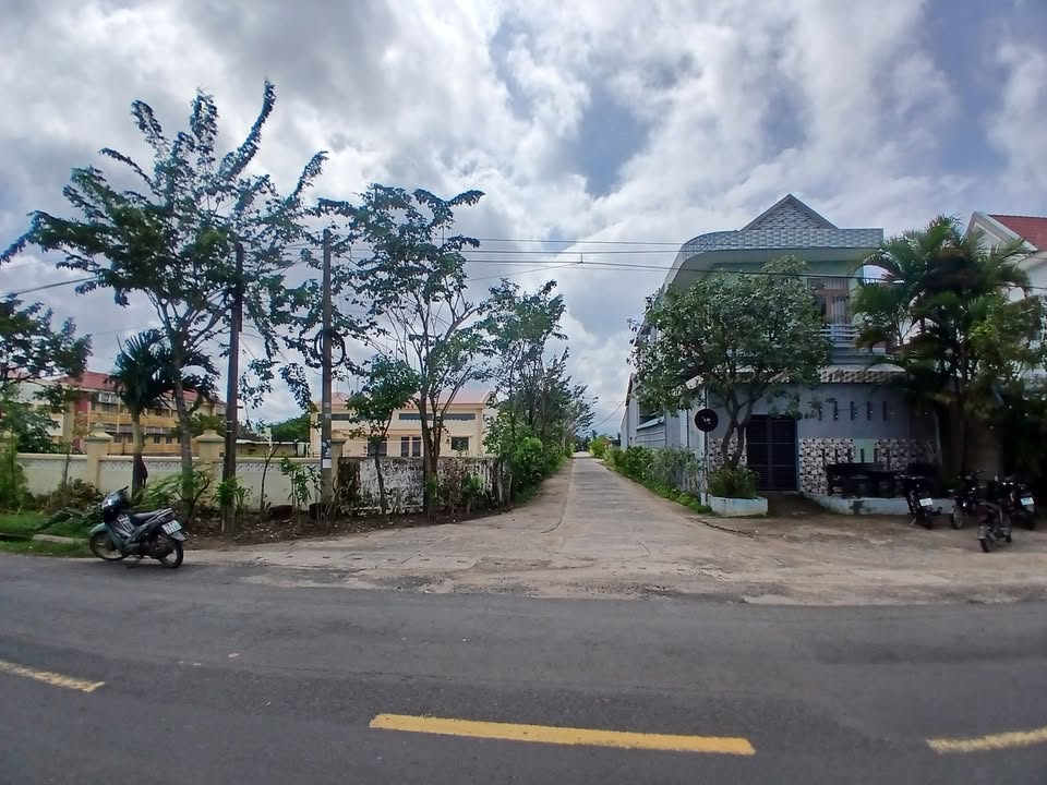 Đất thổ cư Hòa Tân Tây 150m² giá 1.1 tỷ - Đầu tư sinh lời ngay!