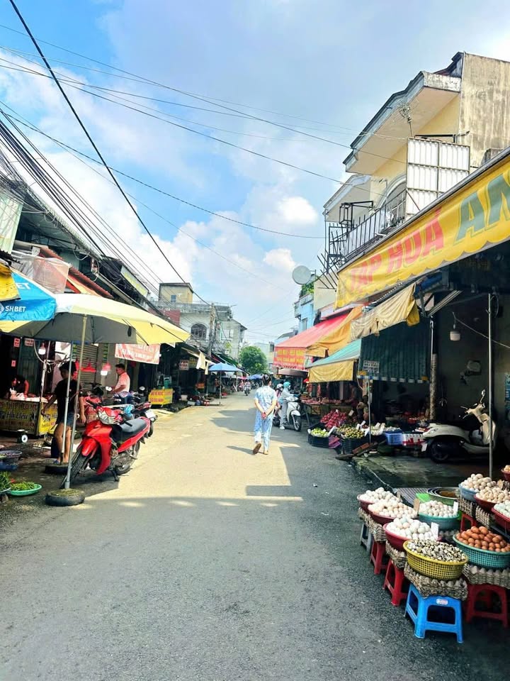 Mặt tiền chợ Bình Hòa 150m² giá thỏa thuận - Dòng tiền ổn định, đầu tư sinh lời!