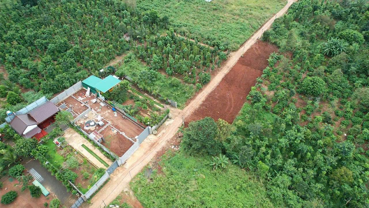 Đất nền giá rẻ tại hẻm 327 Y Moan, 208m² chỉ 690 triệu - Sẵn sàng sở hữu ngay!