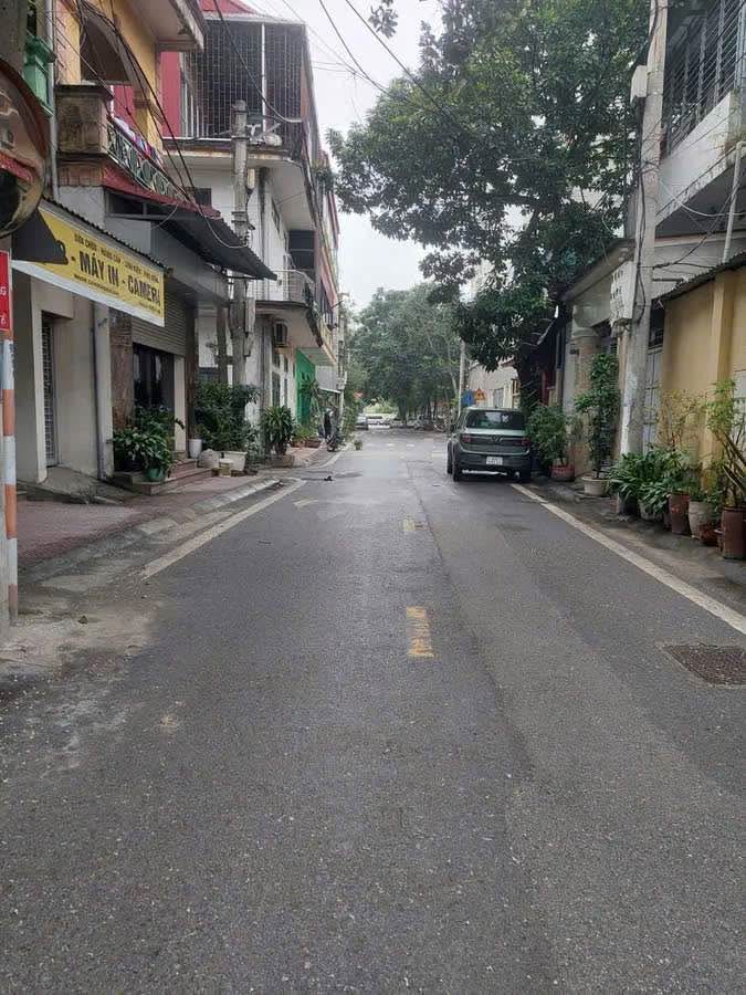 Đất phân lô Lý Sơn Long Biên 94m² giá 19.25 tỷ - Tiềm năng sinh lời cao!