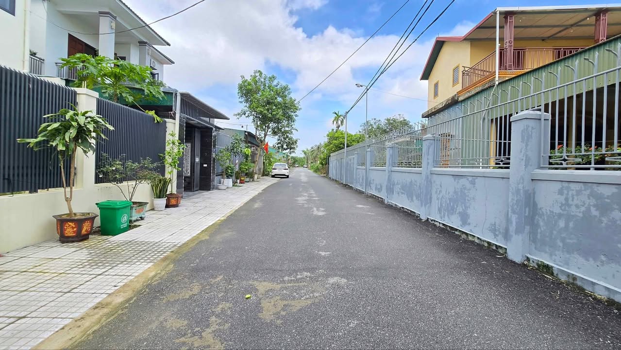 Đất nền Nguyễn Du, Phường Thành Sen 110m² giá 2.9 tỷ - Vị trí đắc địa gần trung tâm!