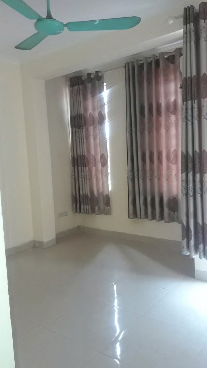 Phòng trọ 20m² tại 62 Chiến Thắng, Hà Đông - Yên tĩnh, tiện nghi đầy đủ!