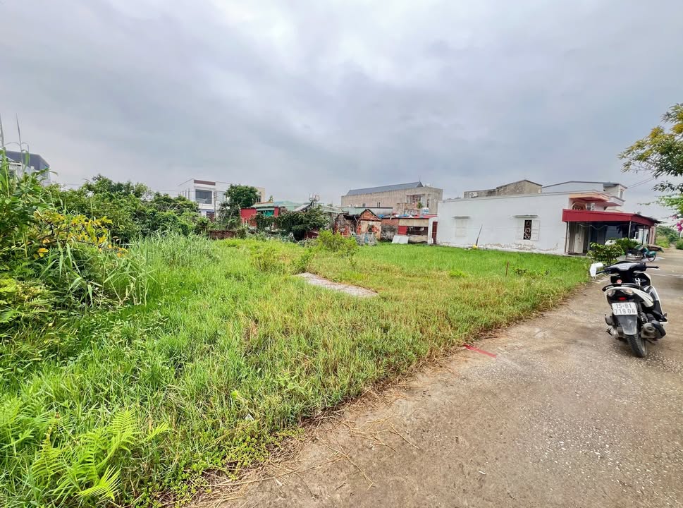 Đất nền Tân Thành, Dương Kinh 100m² giá 1 tỷ - Khu dân cư đông đúc, tiện ích đầy đủ!