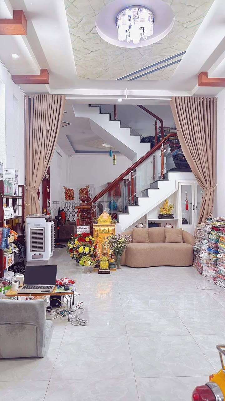 Nhà phố 1 trệt 1 lầu Nguyễn Tri Phương 62m² giá chỉ 3 tỷ - Cơ hội sở hữu ngay!