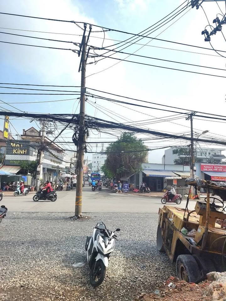 Đất nền mặt tiền đường Bình Trưng, Quận 2, 290m² chỉ 17 tỷ - Cơ hội đầu tư lý tưởng!