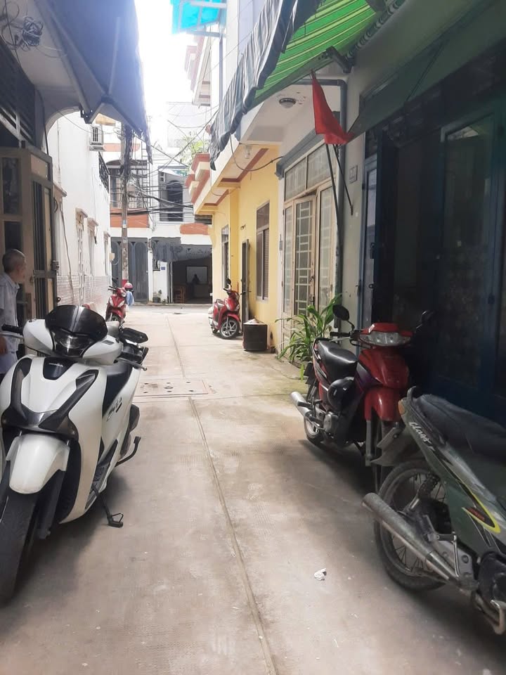 Nhà phố Phan Huy Ích, Tân Bình 30m² giá 4.95 tỷ - Đẹp vào ở ngay!