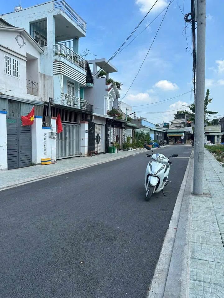 Đất nền Thạnh Xuân 24, 80m² giá 4.79 tỷ - Tiện xây mới ngay trung tâm!