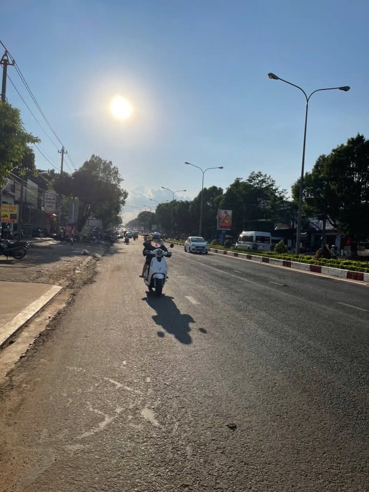 Nhà mặt tiền Lê Duẩn, Thắng Lợi, 242m² giá 5.2 tỷ - Đầy đủ tiện ích, sẵn sàng ở ngay!