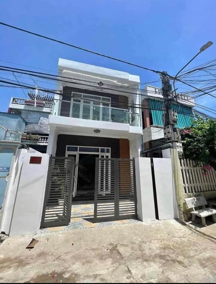 Nhà 1 trệt 1 lầu tại Biên Hòa 86m² giá 1.28 tỷ - Vị trí trung tâm thuận lợi!